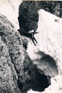 Dave ICe Climbing in New Zealand